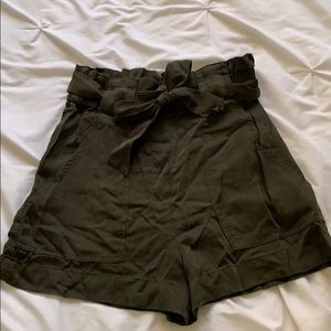High waisted peplum shorts
